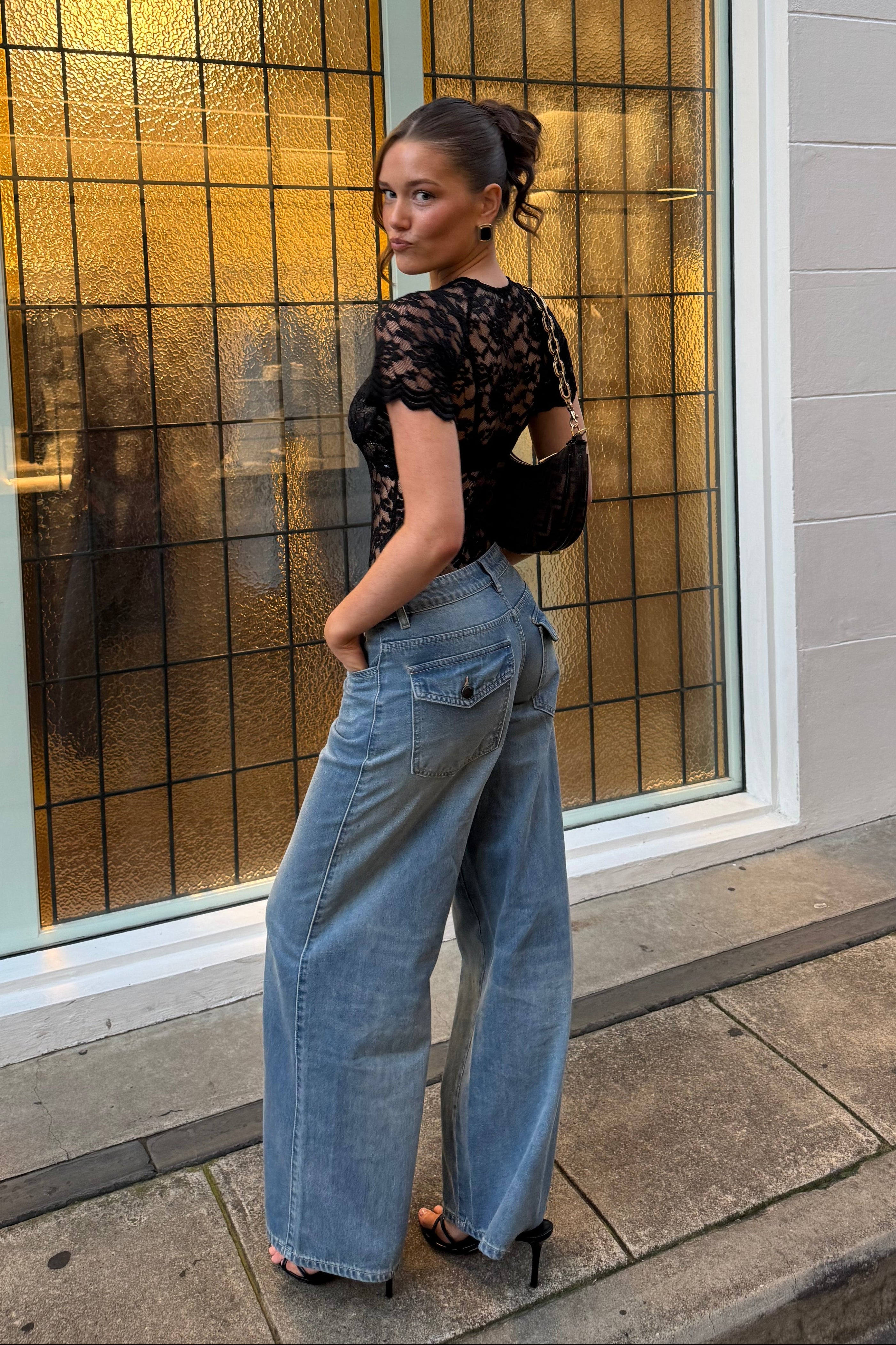 Gigi Low Wide Jeans