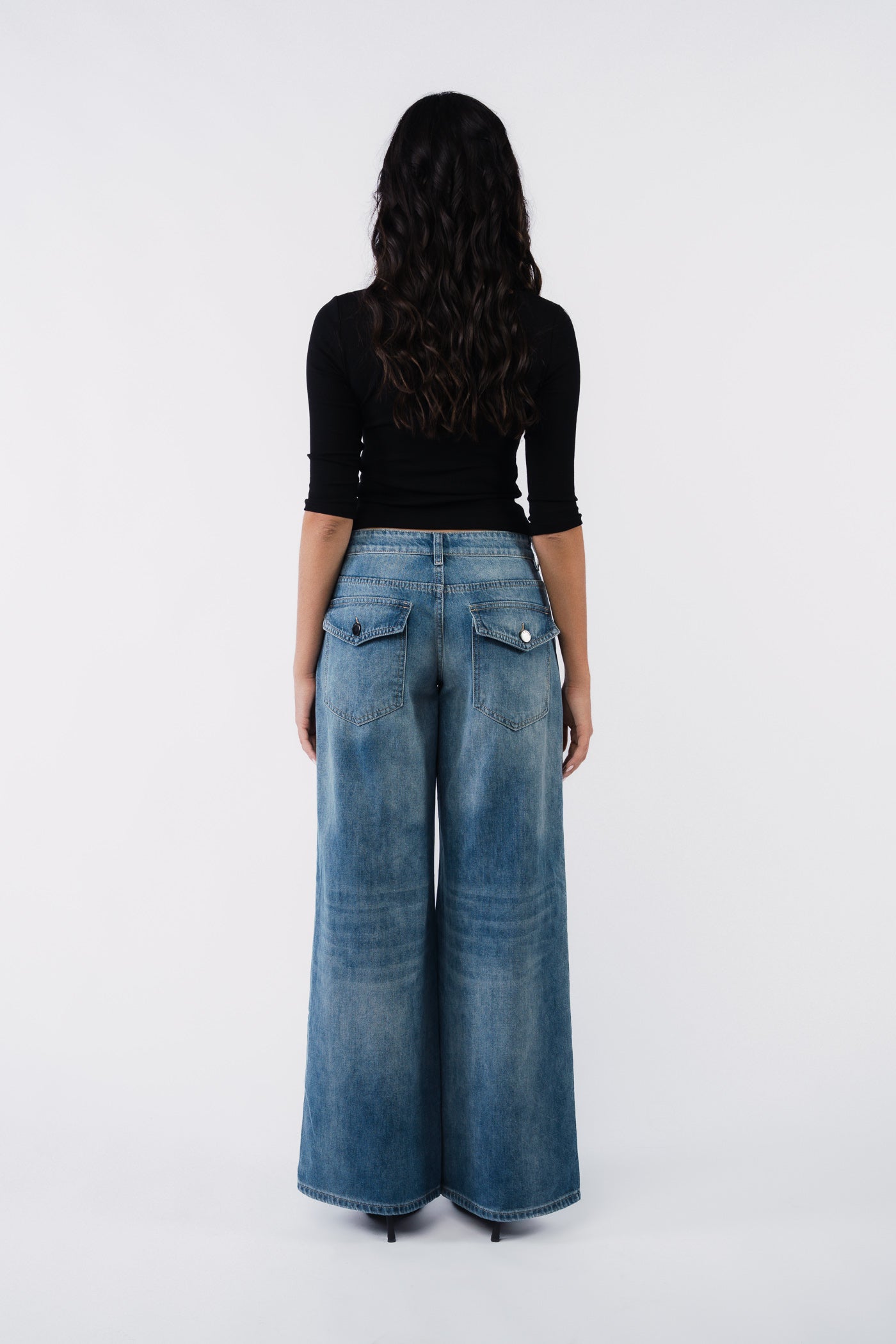 Gigi Low Wide Jeans