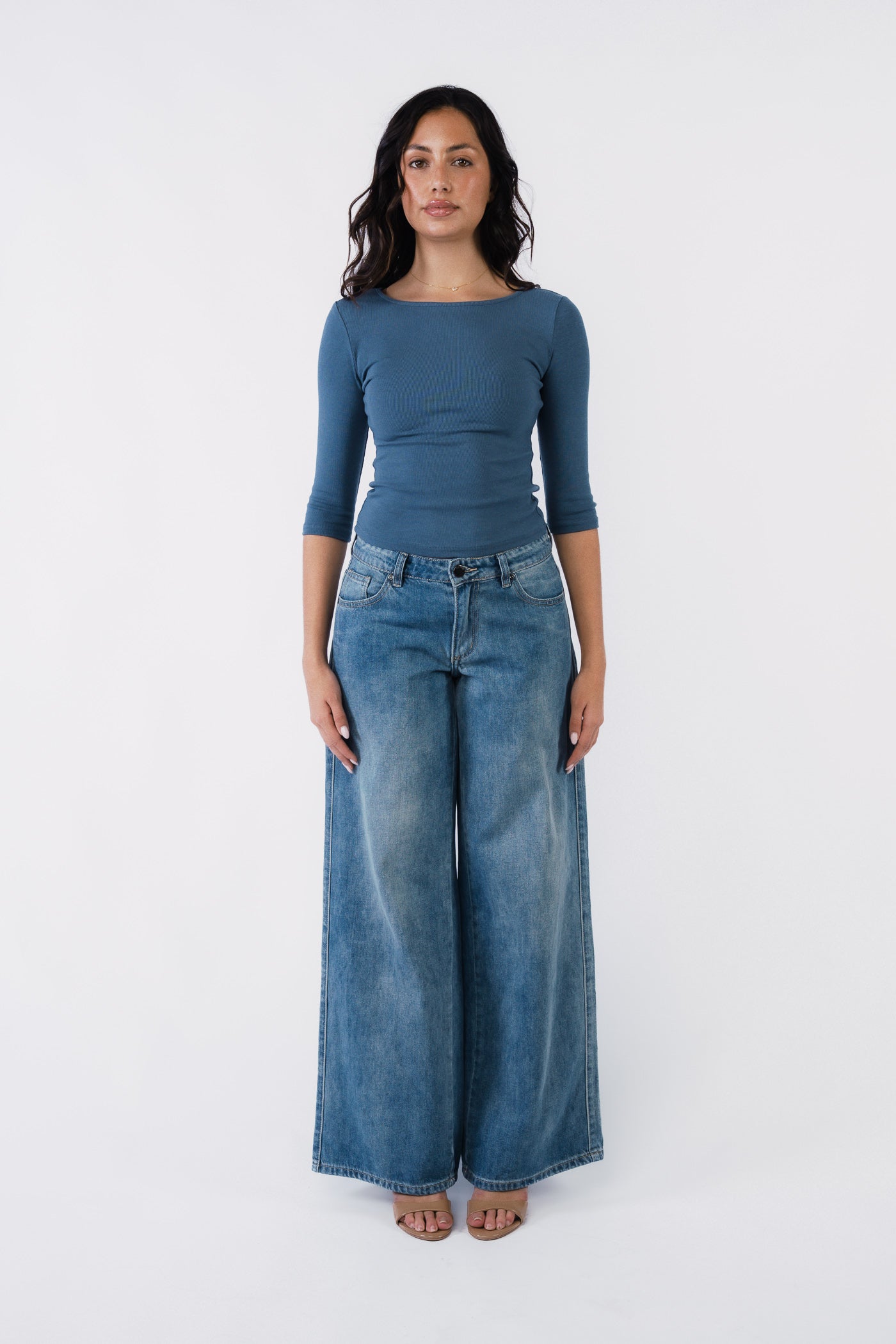 Gigi Low Wide Jeans